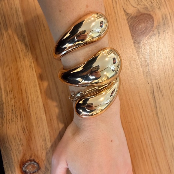 Zara Gold Sculptural Bracelet - Picture 3 of 6